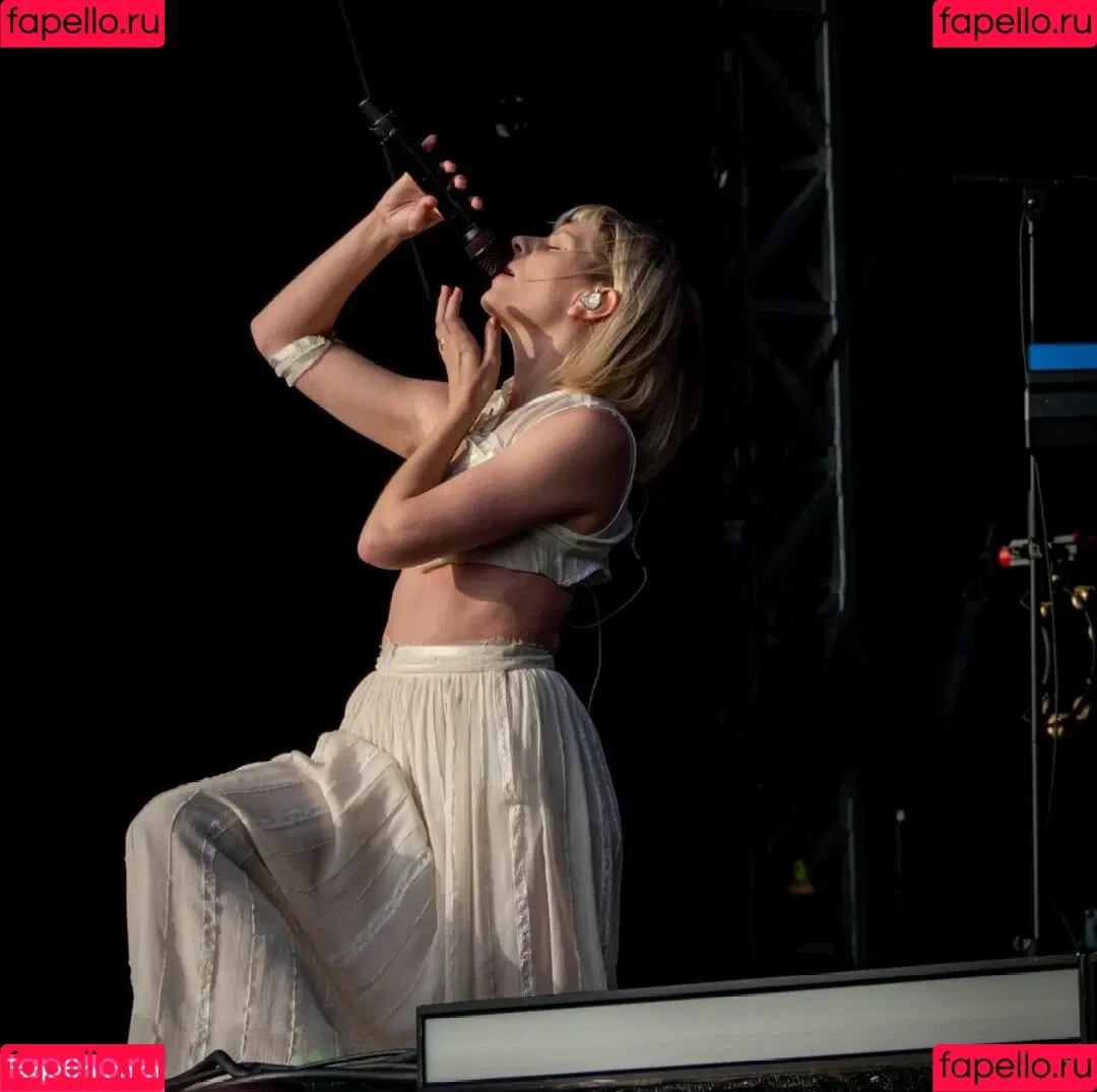 Aurora Aksnes / auroramusic / singer Onlyfans Photo Gallery 