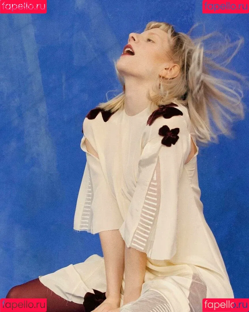 Aurora Aksnes / auroramusic / singer Onlyfans Photo Gallery 
