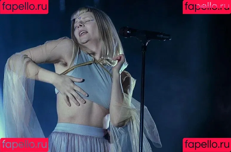 Aurora Aksnes / auroramusic / singer Onlyfans Photo Gallery 