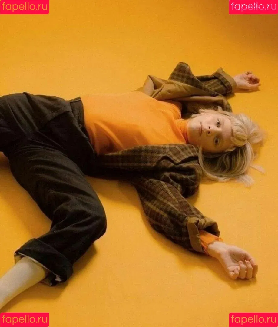 Aurora Aksnes / auroramusic / singer Onlyfans Photo Gallery 