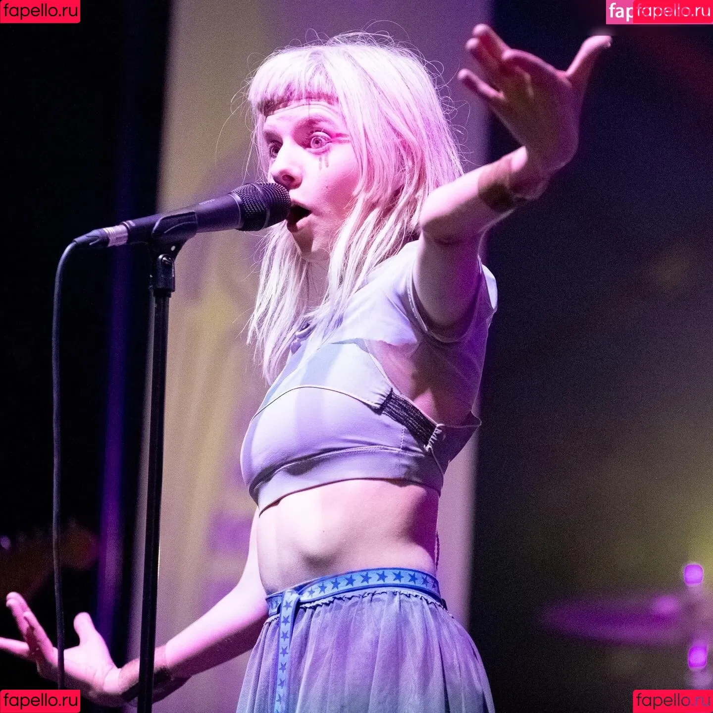 Aurora Aksnes / auroramusic / singer Onlyfans Photo Gallery 
