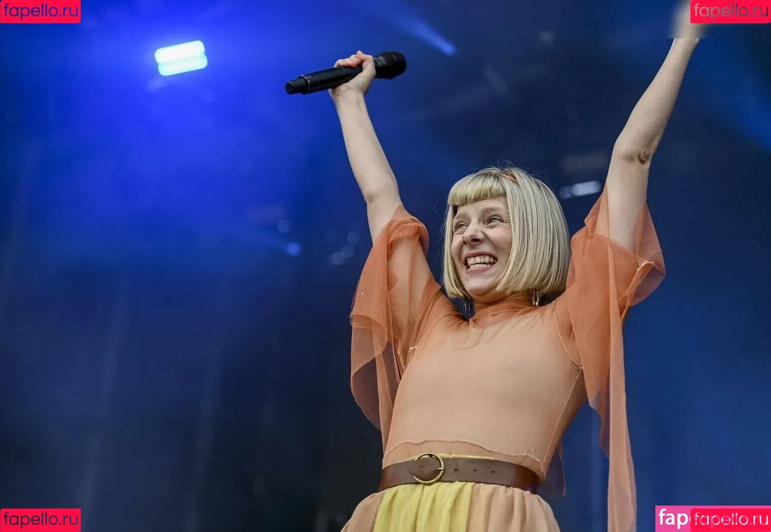 Aurora Aksnes / auroramusic / singer Onlyfans Photo Gallery 