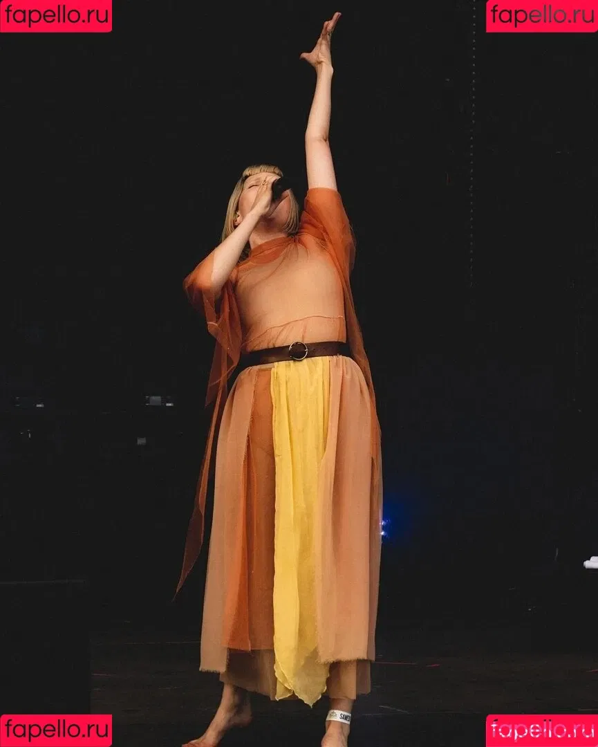 Aurora Aksnes / auroramusic / singer Onlyfans Photo Gallery 