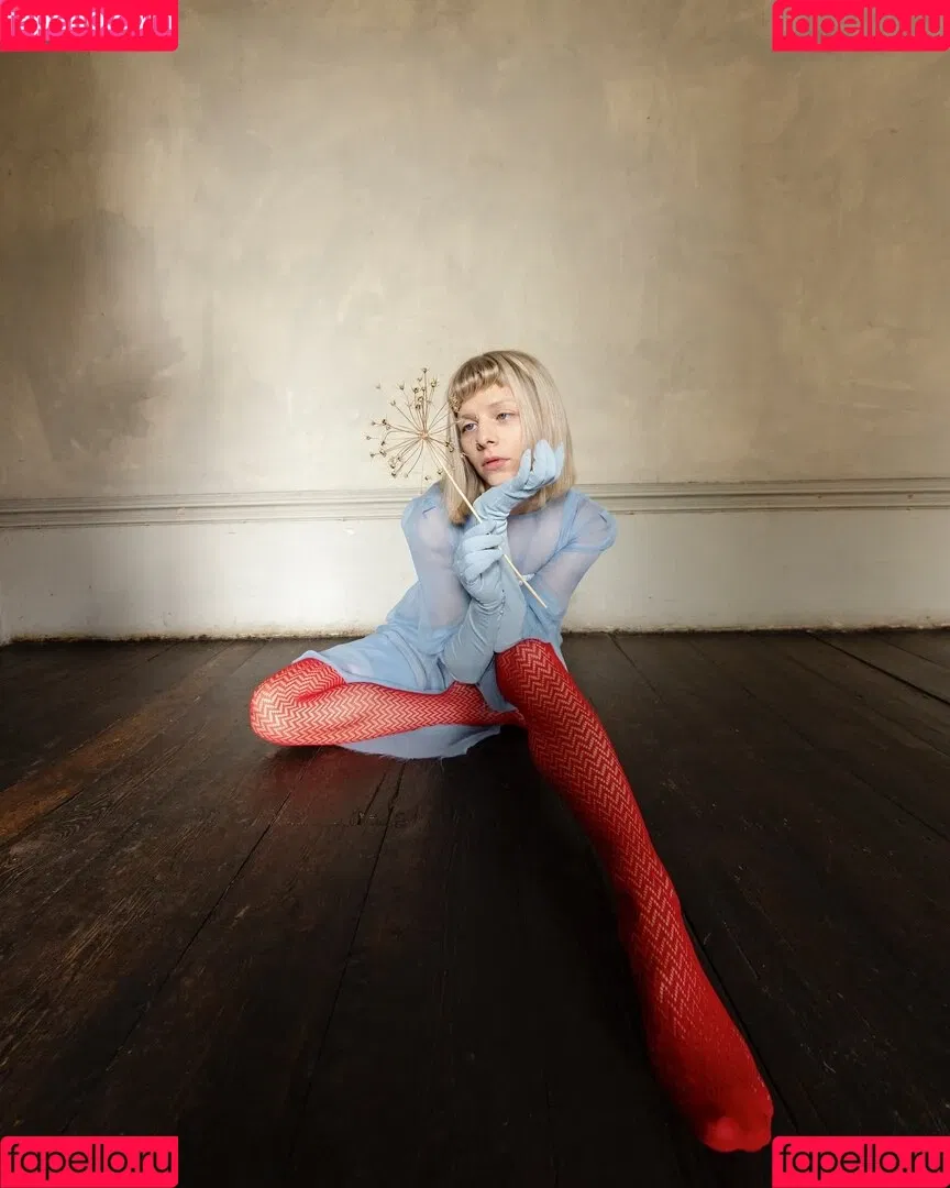 Aurora Aksnes / auroramusic / singer Onlyfans Photo Gallery 