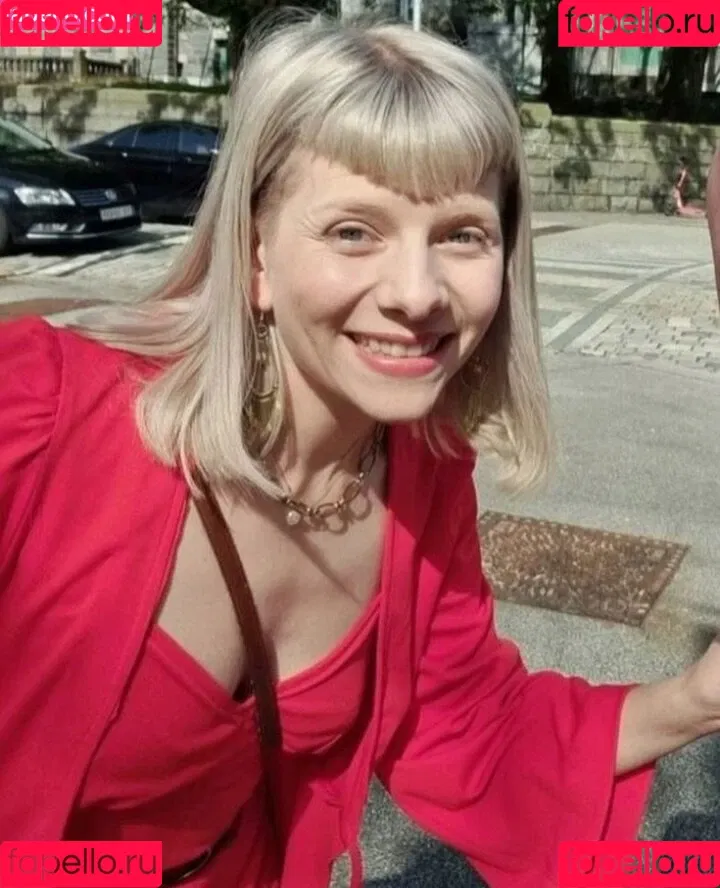 Aurora Aksnes / auroramusic / singer Onlyfans Photo Gallery 