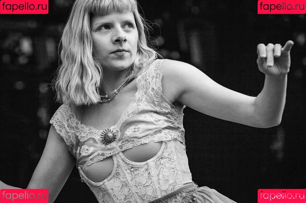 Aurora Aksnes / auroramusic / singer Onlyfans Photo Gallery 