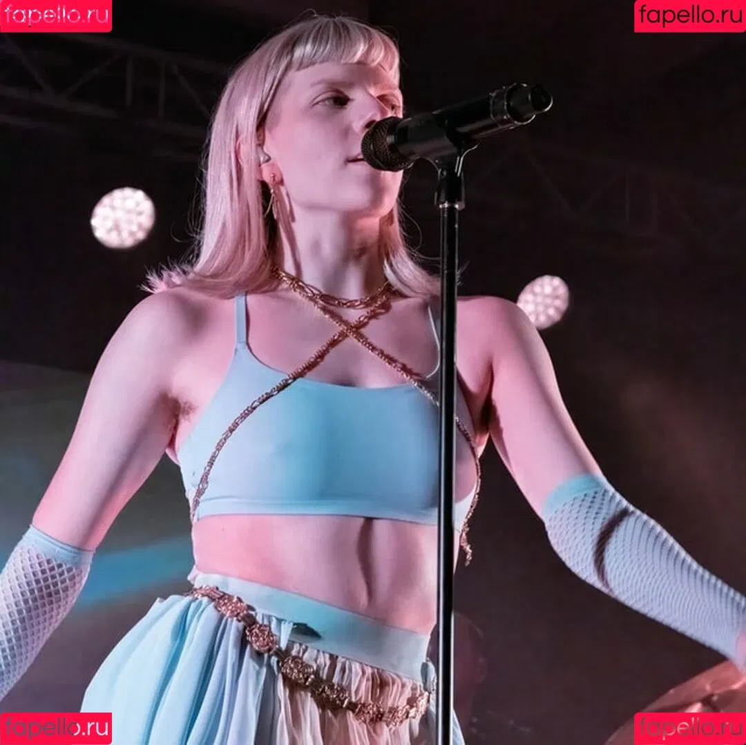Aurora Aksnes / auroramusic / singer Onlyfans Photo Gallery 