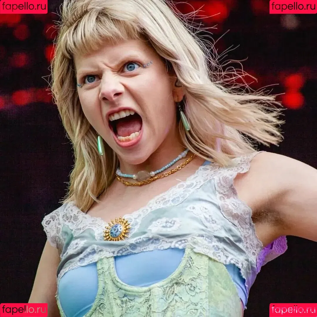 Aurora Aksnes / auroramusic / singer Onlyfans Photo Gallery 