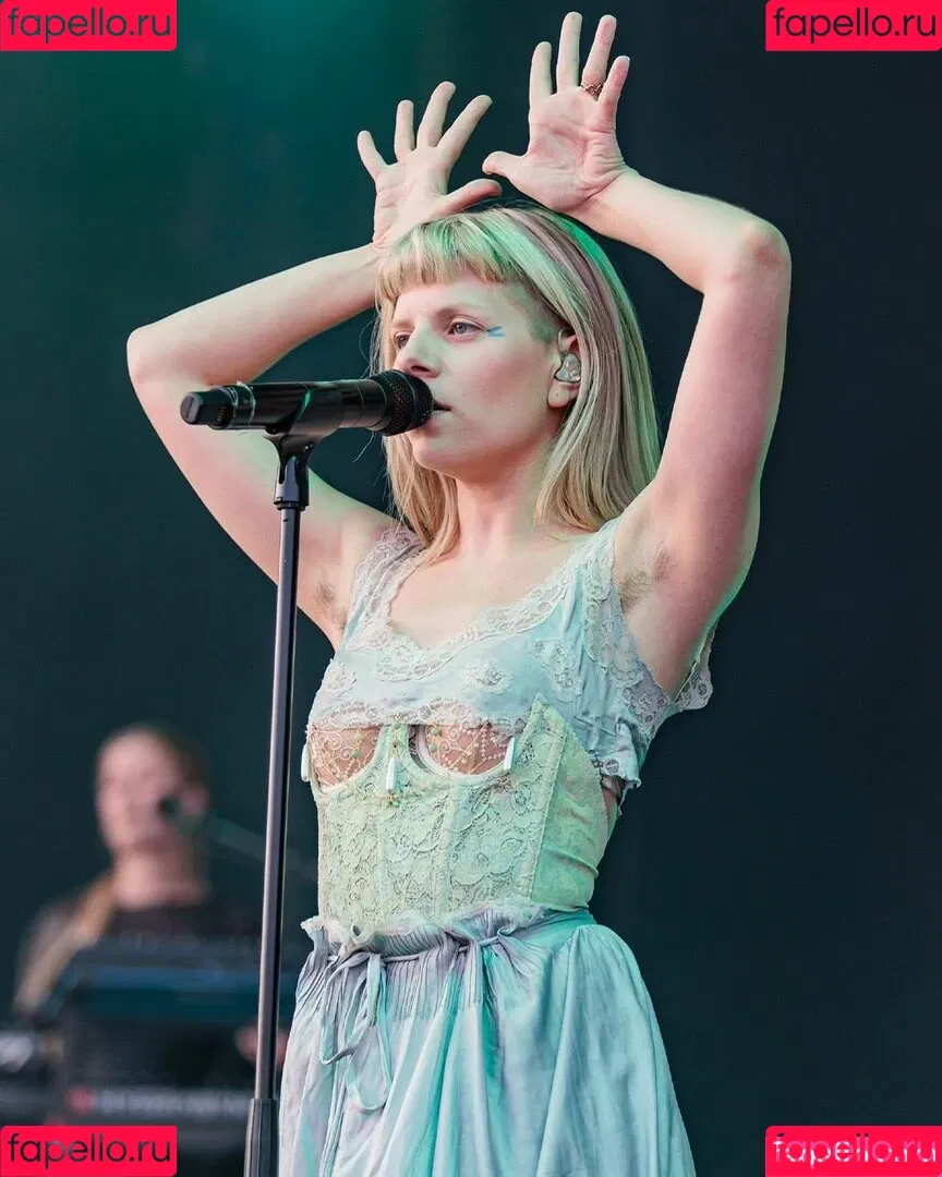 Aurora Aksnes / auroramusic / singer Onlyfans Photo Gallery 