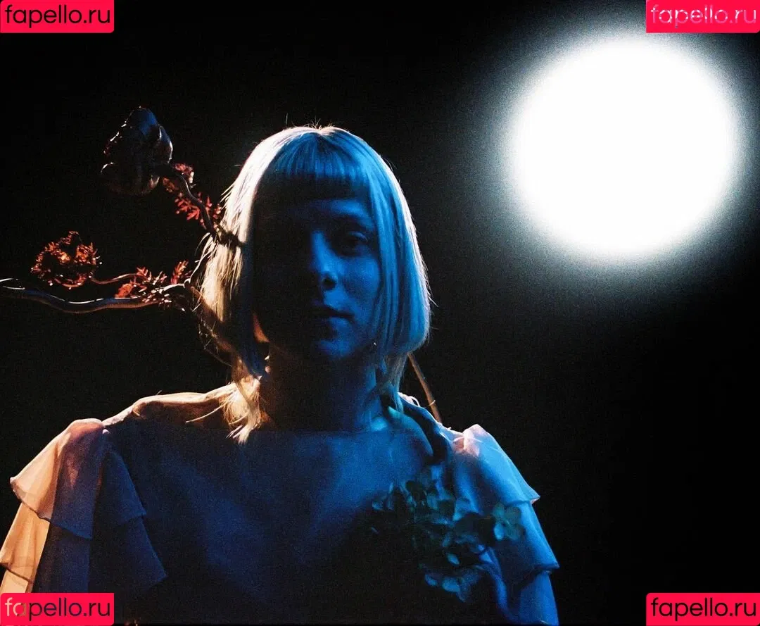 Aurora Aksnes / auroramusic / singer Onlyfans Photo Gallery 