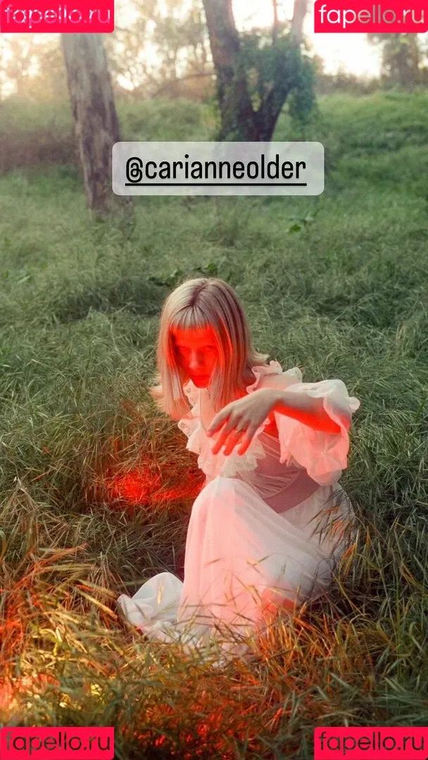 Aurora Aksnes / auroramusic / singer Onlyfans Photo Gallery 