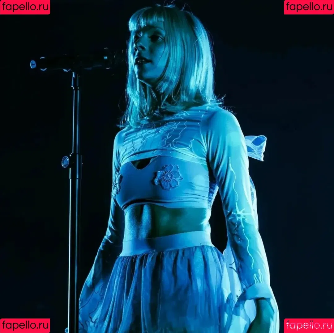 Aurora Aksnes / auroramusic / singer Onlyfans Photo Gallery 