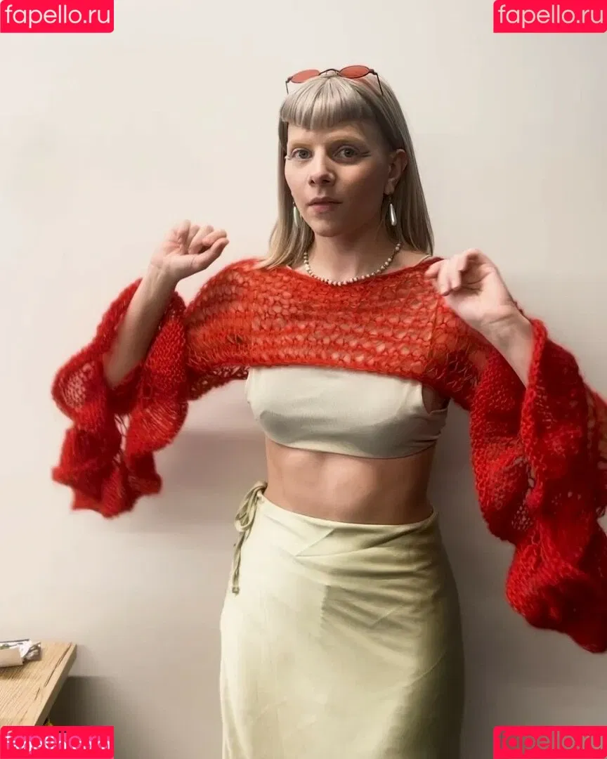 Aurora Aksnes / auroramusic / singer Onlyfans Photo Gallery 