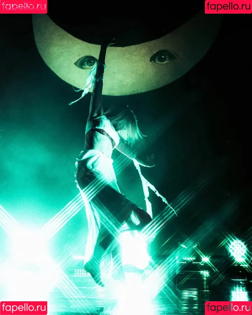 Aurora Aksnes / auroramusic / singer Onlyfans Photo Gallery 