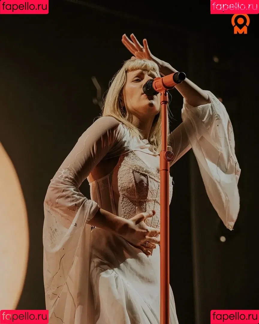 Aurora Aksnes / auroramusic / singer Onlyfans Photo Gallery 