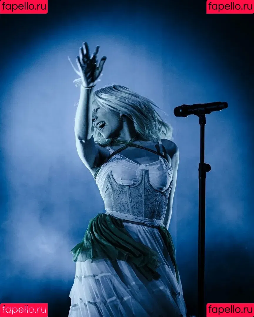 Aurora Aksnes / auroramusic / singer Onlyfans Photo Gallery 