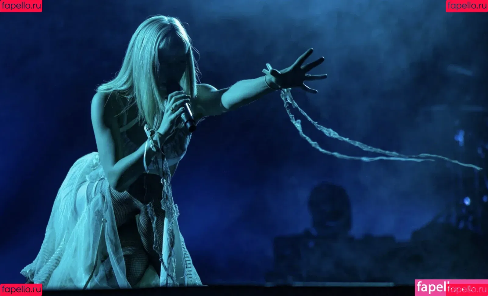 Aurora Aksnes / auroramusic / singer Onlyfans Photo Gallery 