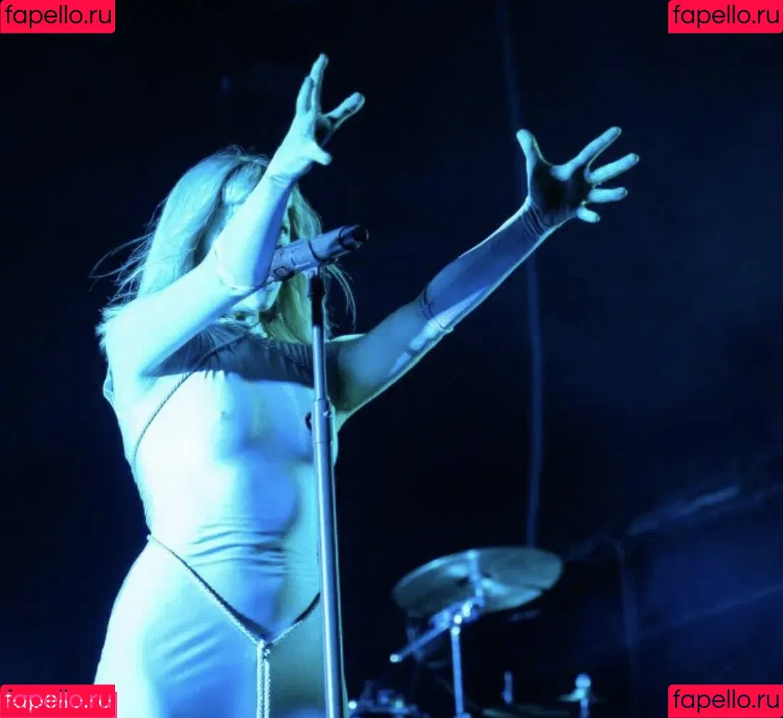 Aurora Aksnes / auroramusic / singer Onlyfans Photo Gallery 