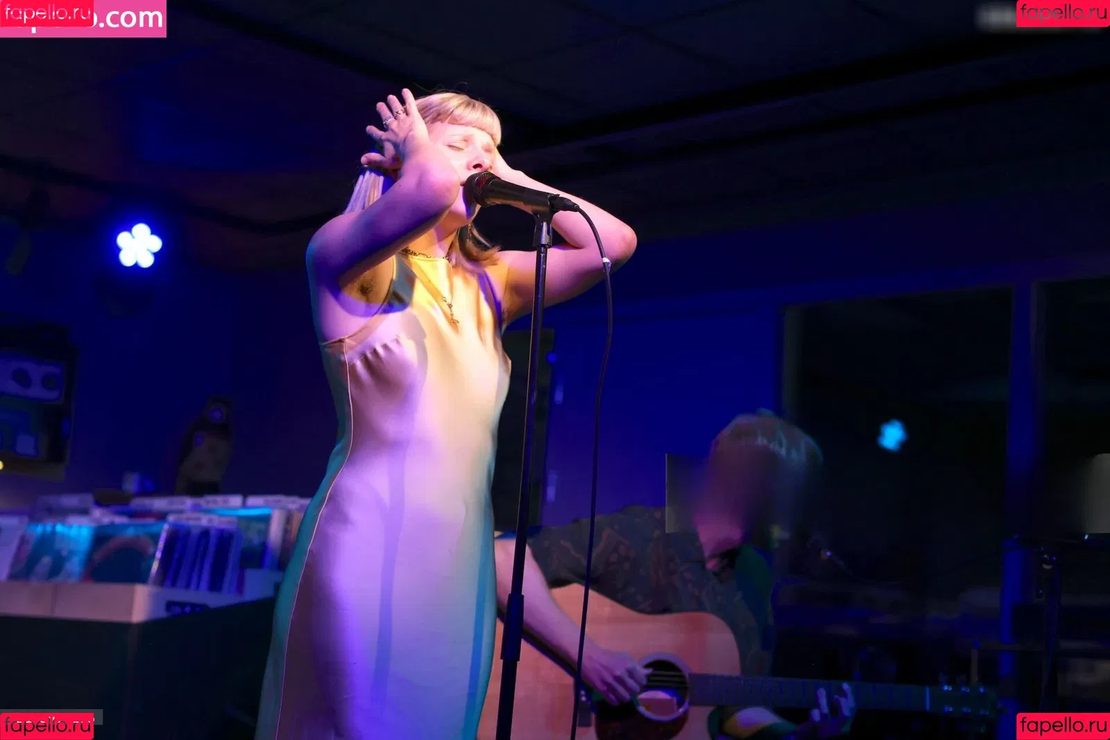 Aurora Aksnes / auroramusic / singer Onlyfans Photo Gallery 
