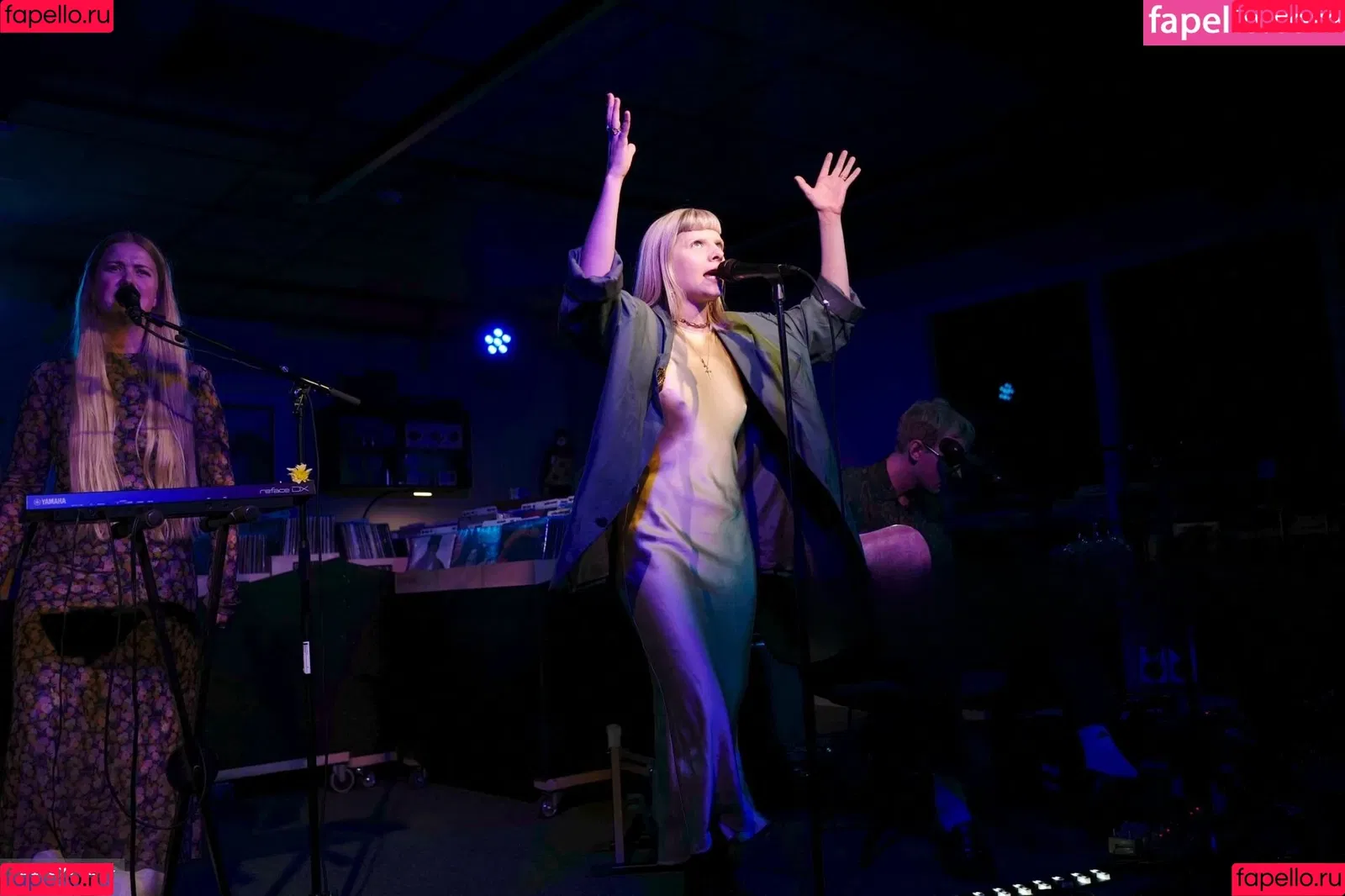 Aurora Aksnes / auroramusic / singer Onlyfans Photo Gallery 
