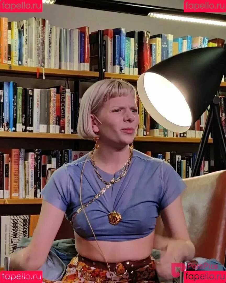 Aurora Aksnes / auroramusic / singer Onlyfans Photo Gallery 
