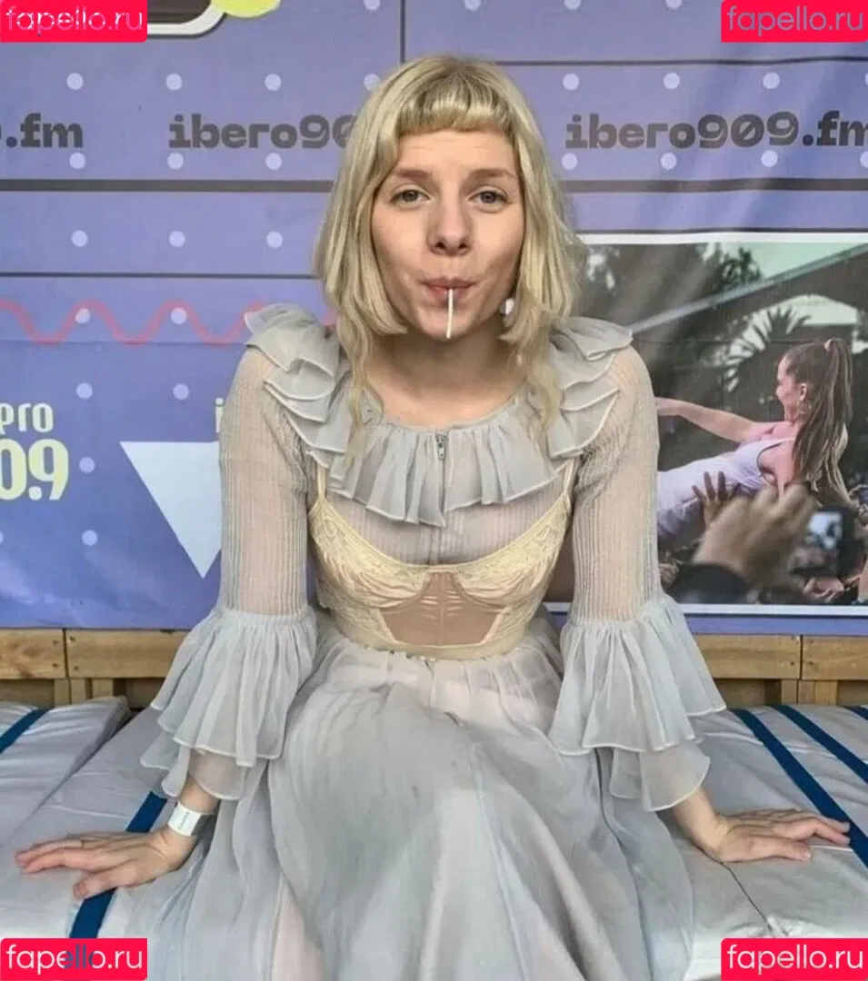 Aurora Aksnes / auroramusic / singer Onlyfans Photo Gallery 