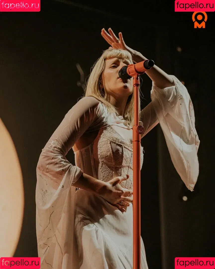 Aurora Aksnes / auroramusic / singer Onlyfans Photo Gallery 