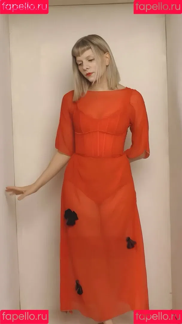 Aurora Aksnes / auroramusic / singer Onlyfans Photo Gallery 