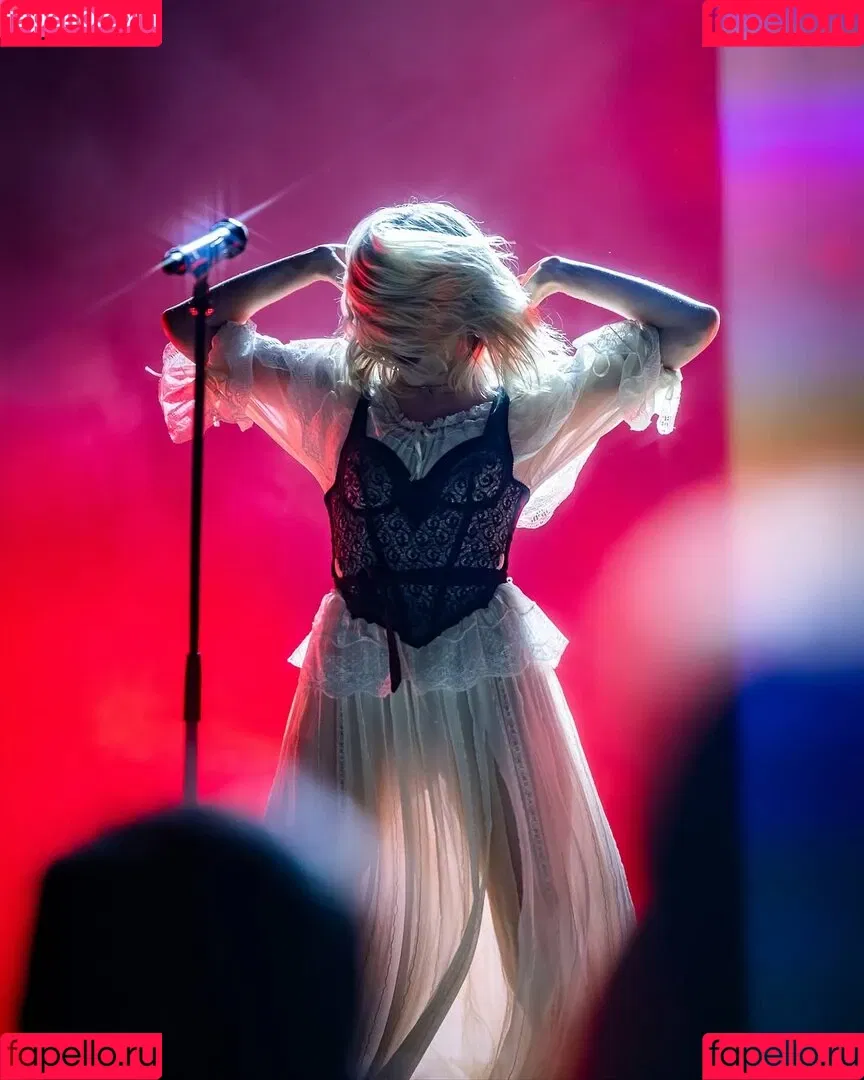 Aurora Aksnes / auroramusic / singer Onlyfans Photo Gallery 