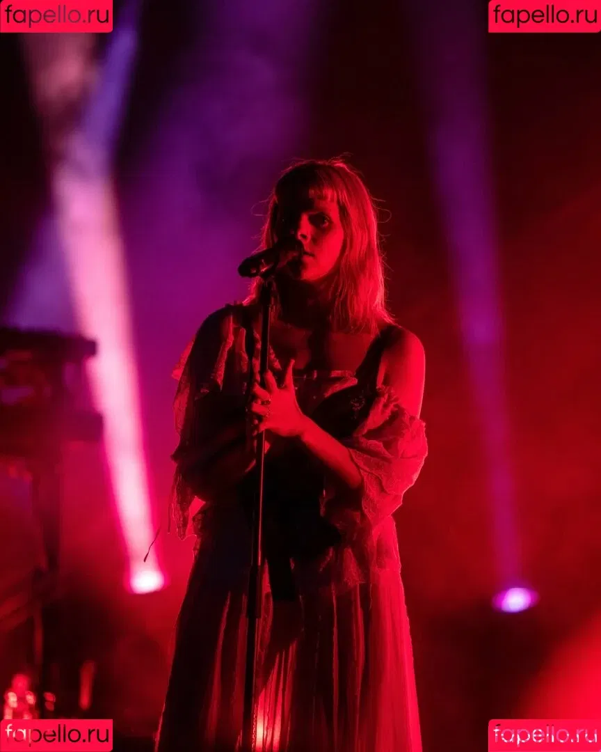 Aurora Aksnes / auroramusic / singer Onlyfans Photo Gallery 