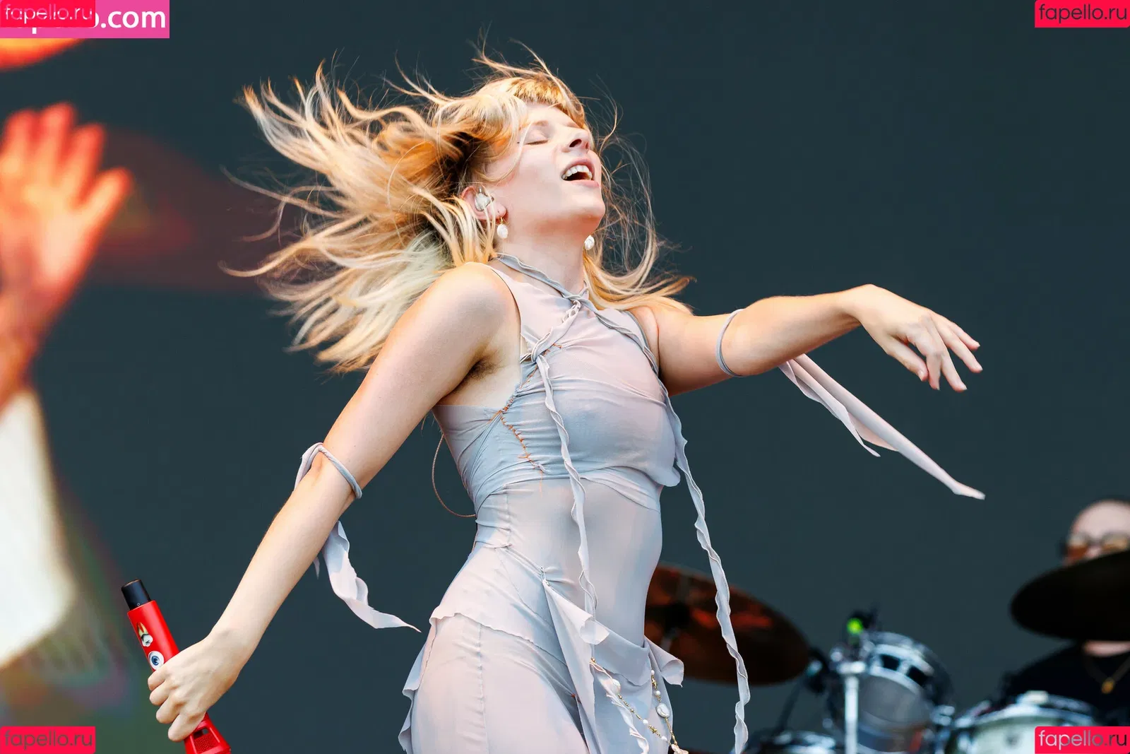 Aurora Aksnes / auroramusic / singer Onlyfans Photo Gallery 