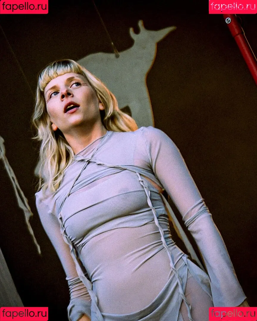 Aurora Aksnes / auroramusic / singer Onlyfans Photo Gallery 