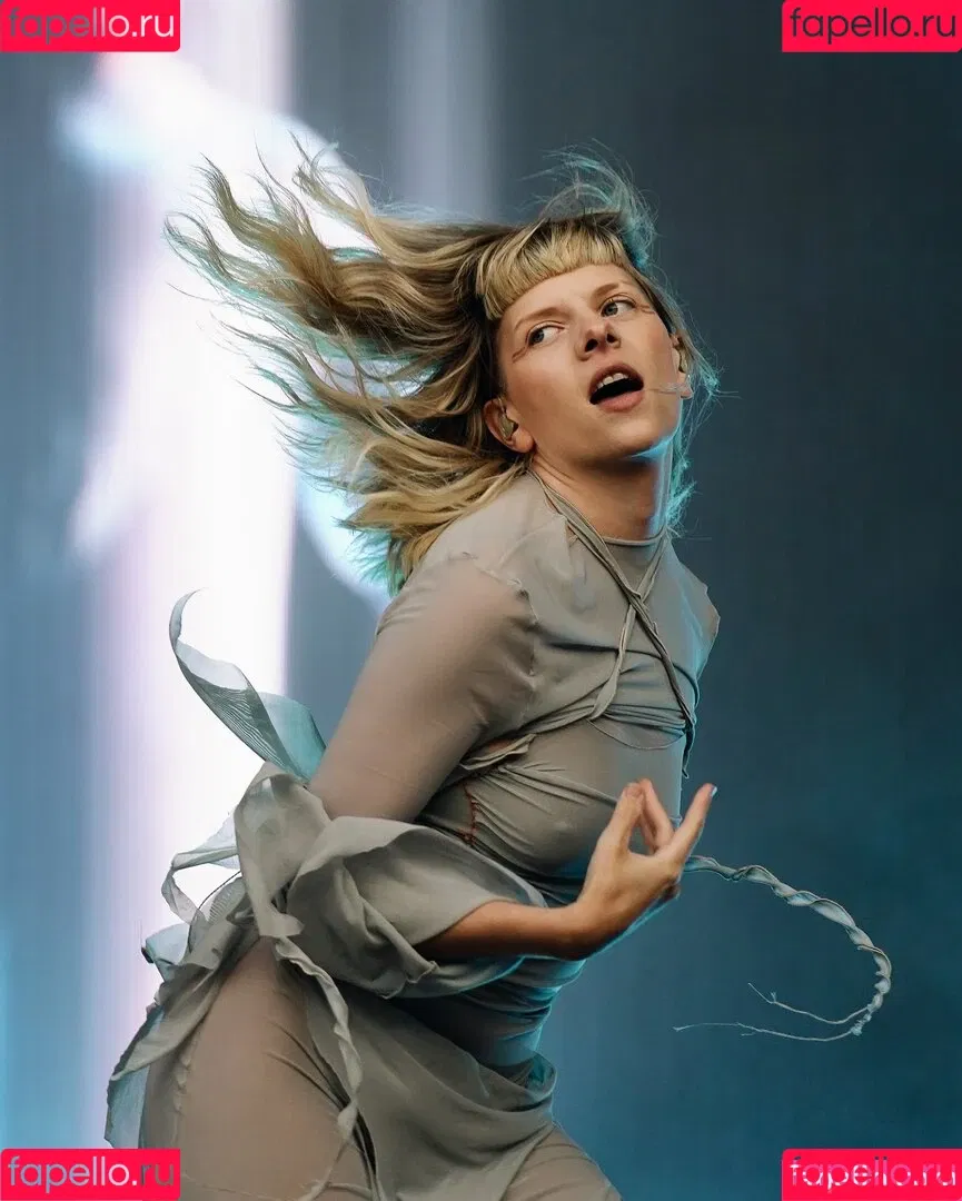 Aurora Aksnes / auroramusic / singer Onlyfans Photo Gallery 