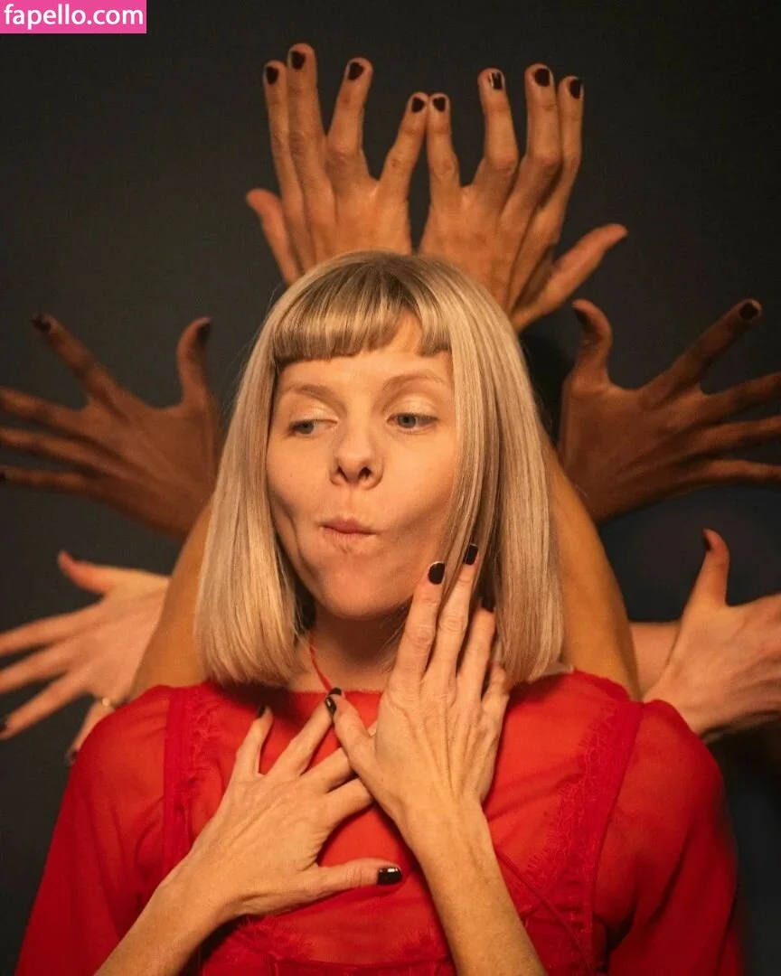 Aurora Aksnes / auroramusic / singer Onlyfans Photo Gallery 