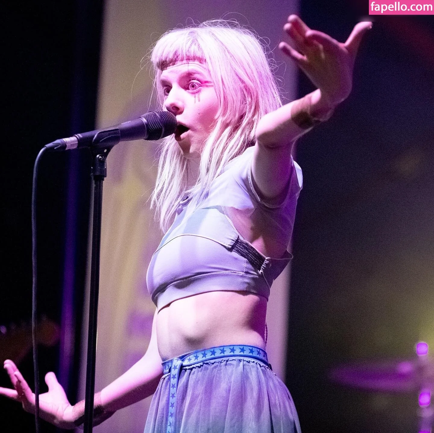 Aurora Aksnes / auroramusic / singer Onlyfans Photo Gallery 