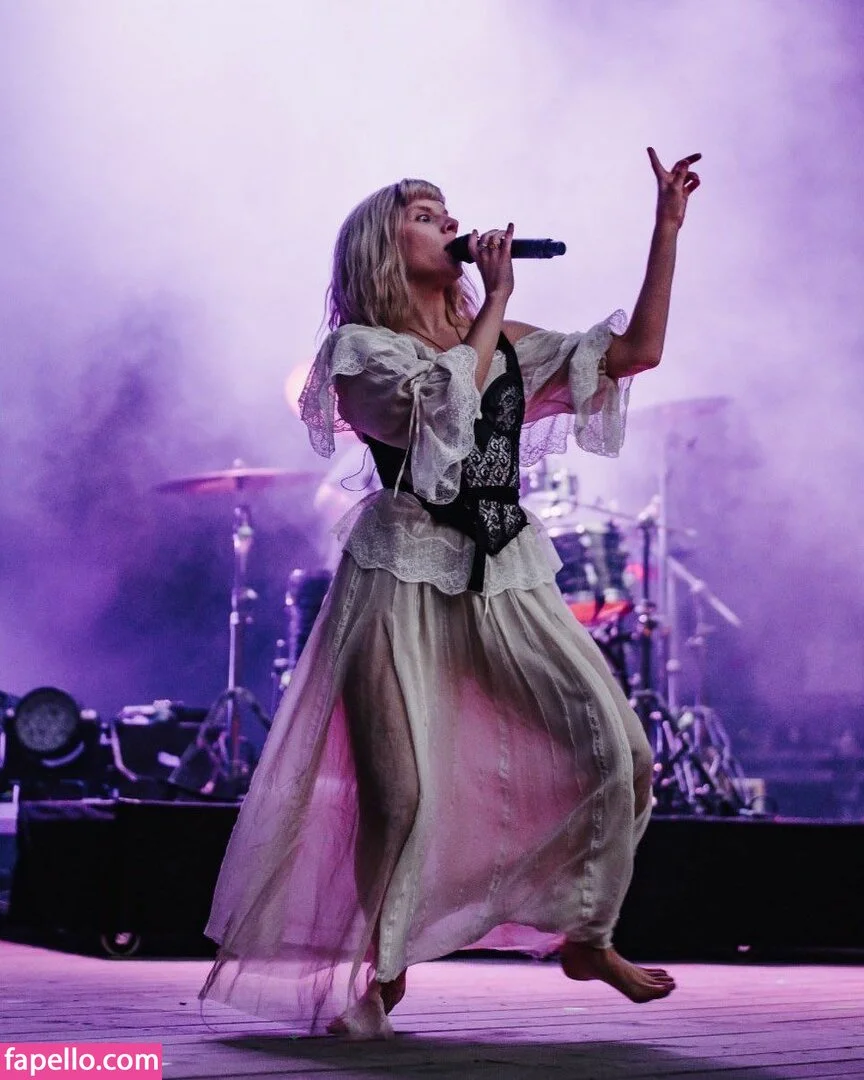 Aurora Aksnes / auroramusic / singer Onlyfans Photo Gallery 