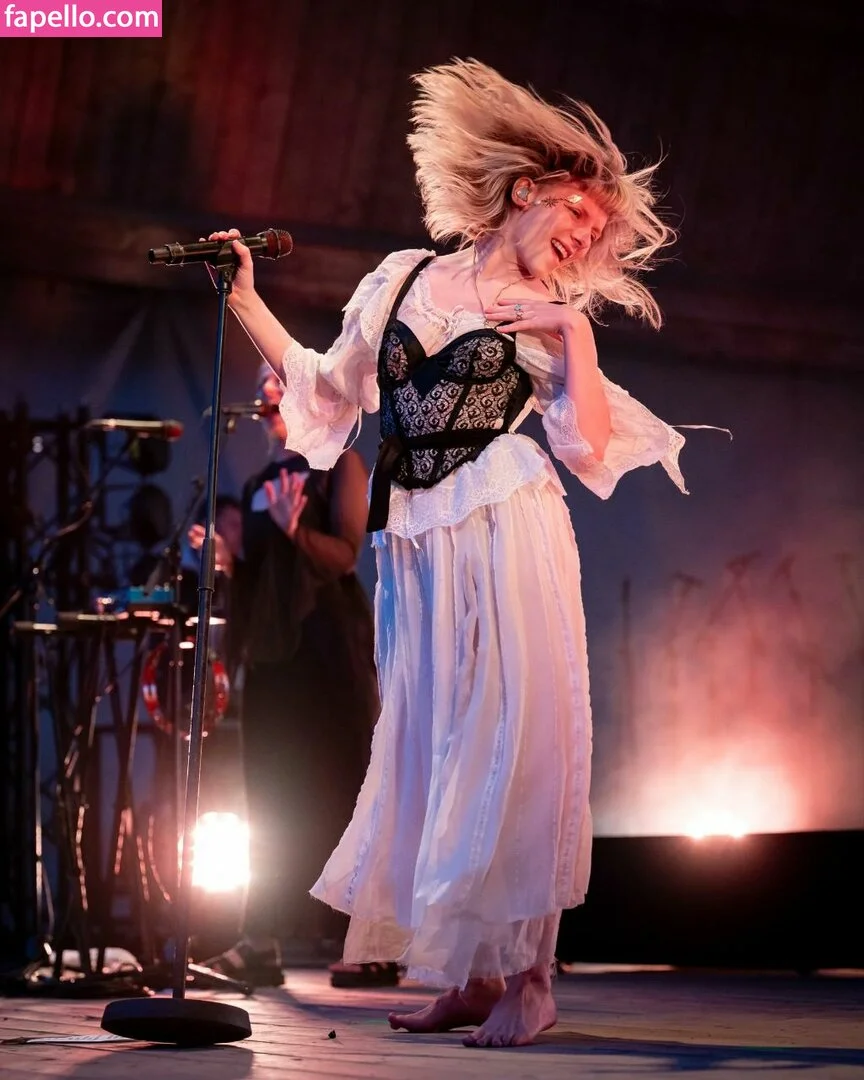 Aurora Aksnes / auroramusic / singer Onlyfans Photo Gallery 