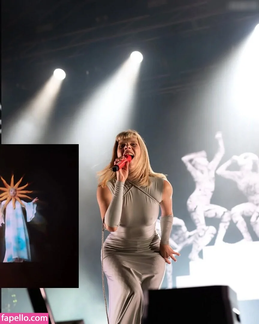 Aurora Aksnes / auroramusic / singer Onlyfans Photo Gallery 