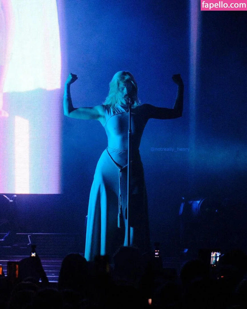 Aurora Aksnes / auroramusic / singer Onlyfans Photo Gallery 