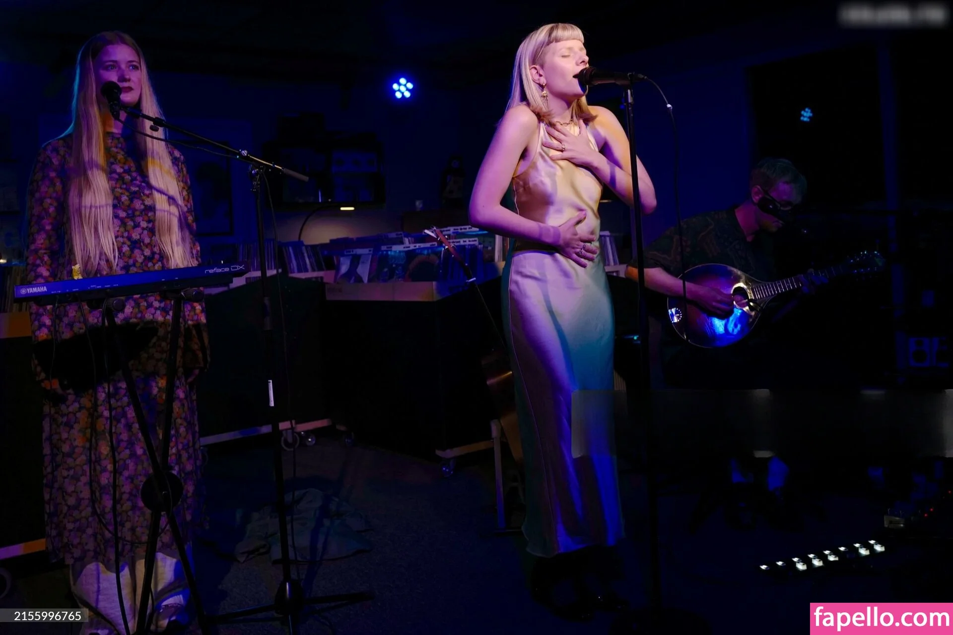 Aurora Aksnes / auroramusic / singer Onlyfans Photo Gallery 