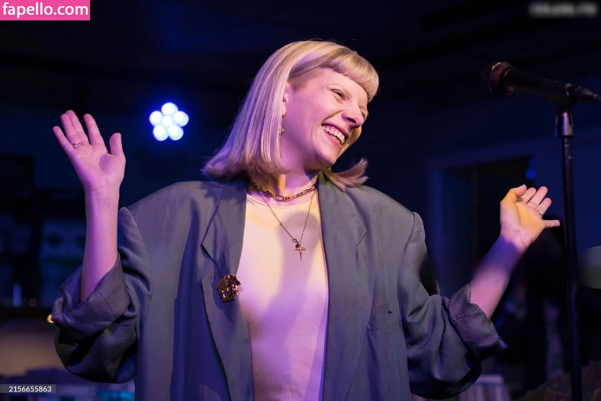 Aurora Aksnes / auroramusic / singer Onlyfans Photo Gallery 