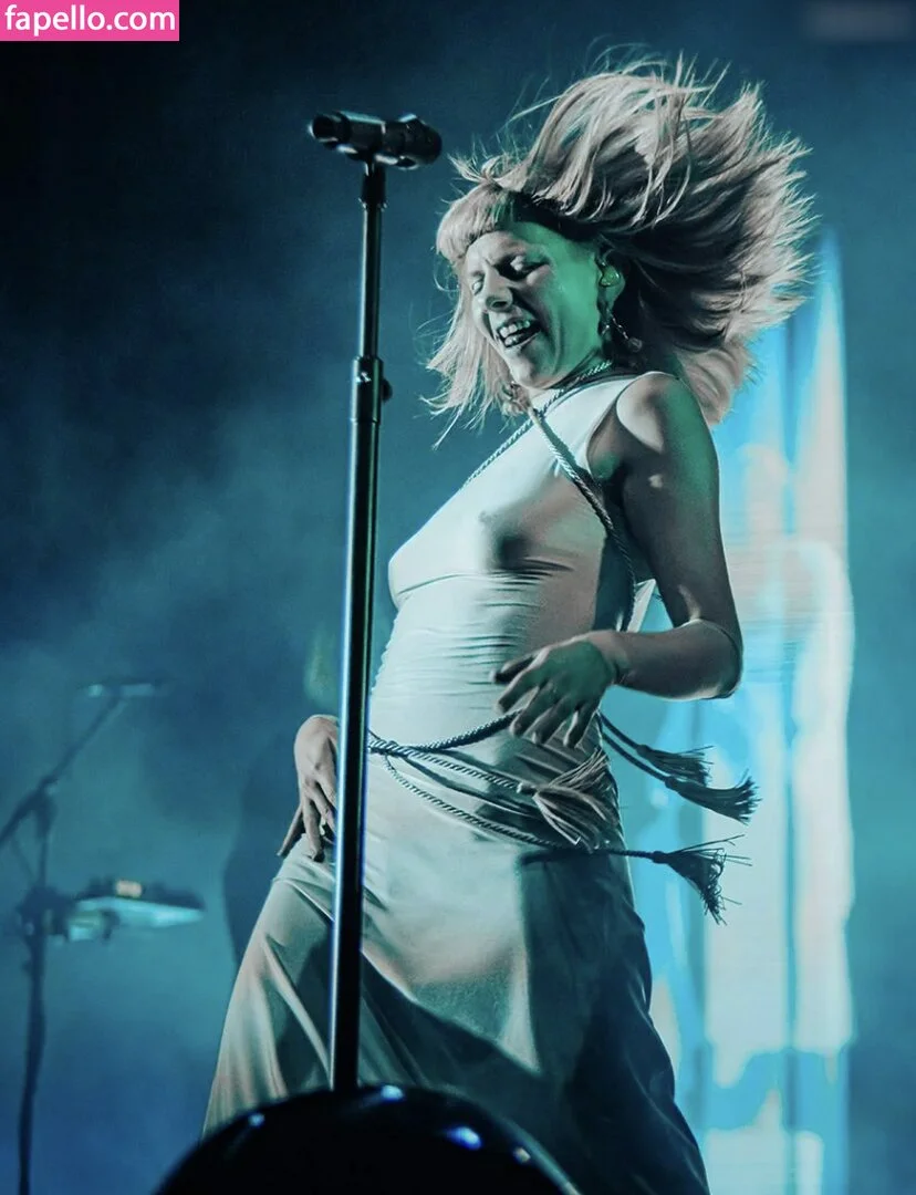 Aurora Aksnes / auroramusic / singer Onlyfans Photo Gallery 