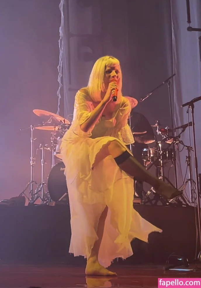 Aurora Aksnes / auroramusic / singer Onlyfans Photo Gallery 