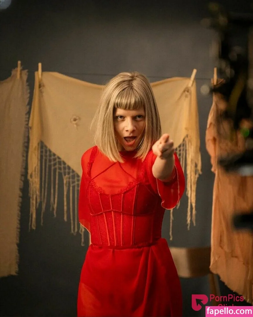 Aurora Aksnes / auroramusic / singer Onlyfans Photo Gallery 