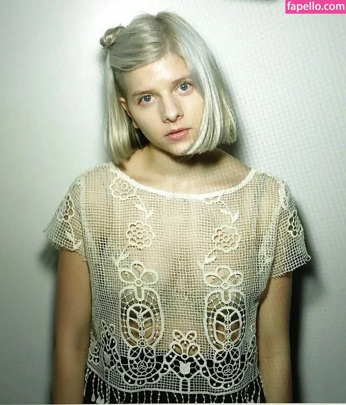 Aurora Aksnes / auroramusic / singer Onlyfans Photo Gallery 