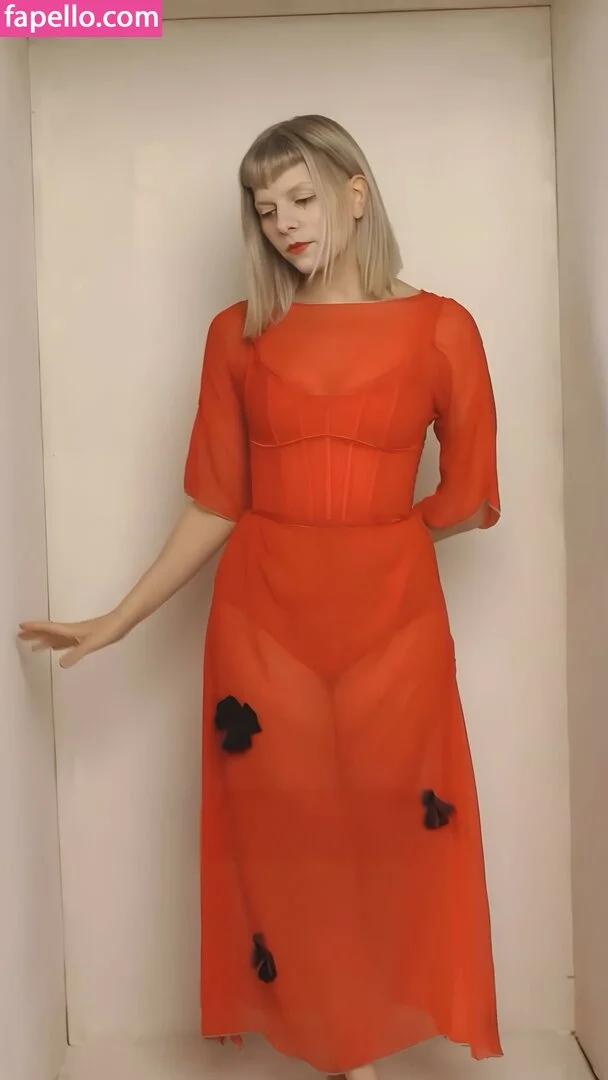 Aurora Aksnes / auroramusic / singer Onlyfans Photo Gallery 