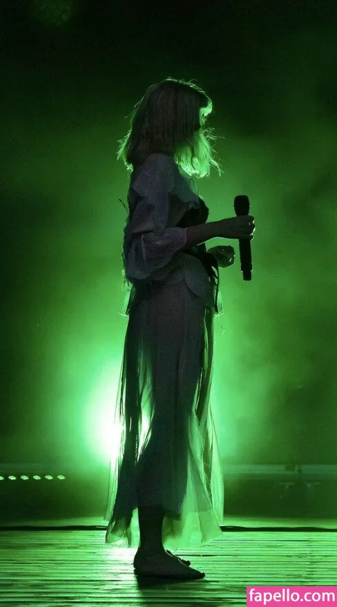 Aurora Aksnes / auroramusic / singer Onlyfans Photo Gallery 