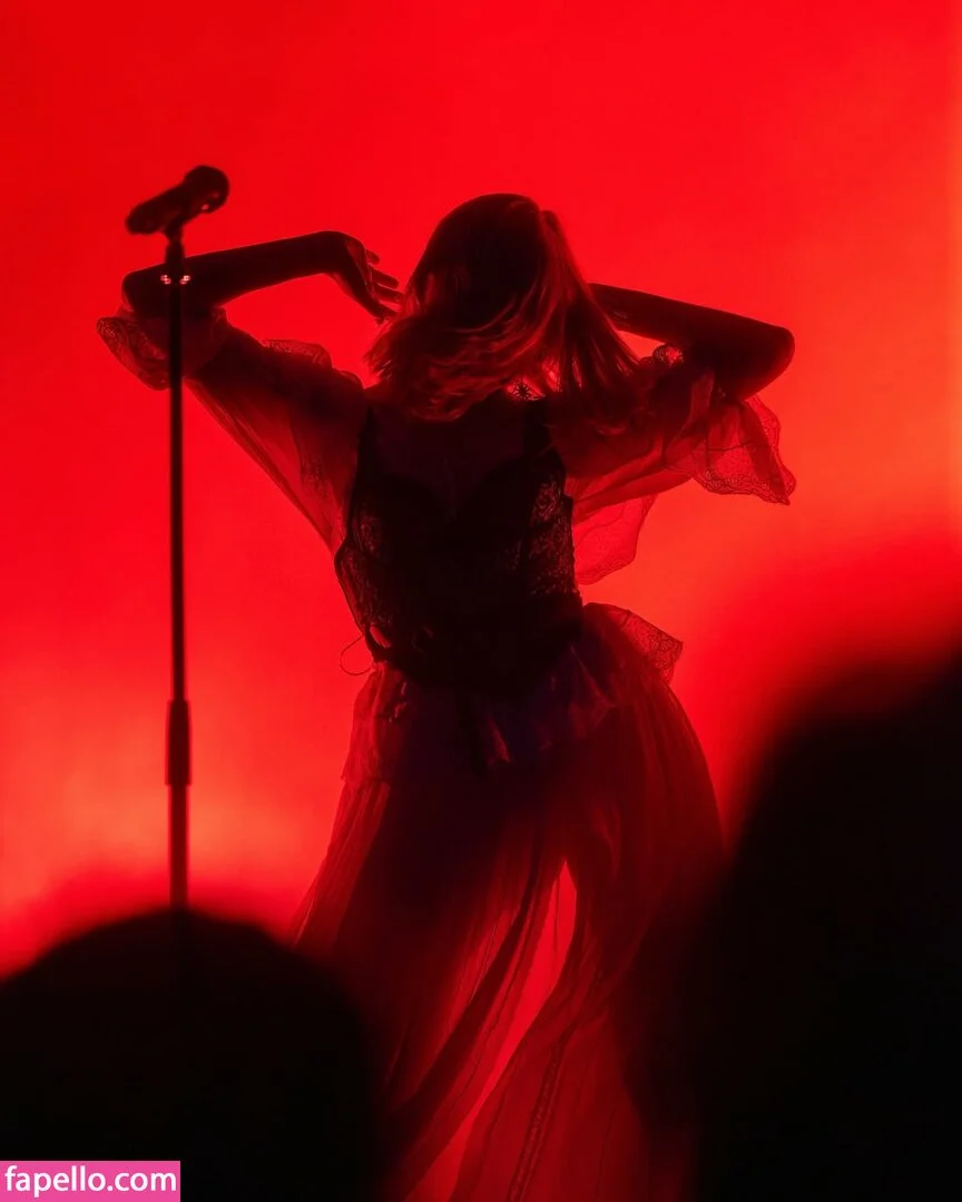 Aurora Aksnes / auroramusic / singer Onlyfans Photo Gallery 