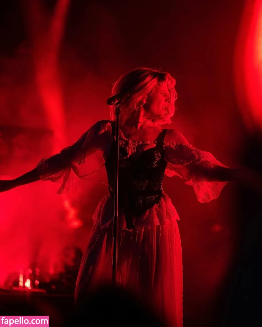 Aurora Aksnes / auroramusic / singer Onlyfans Photo Gallery 