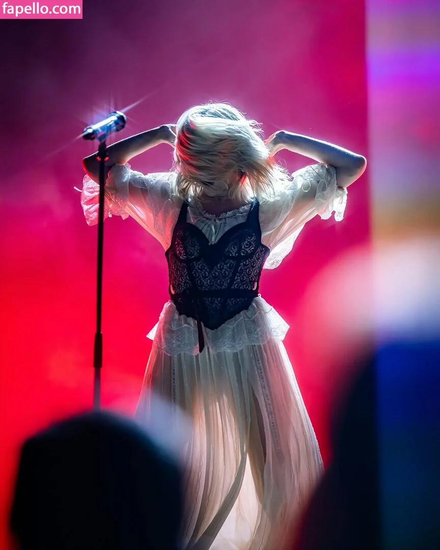 Aurora Aksnes / auroramusic / singer Onlyfans Photo Gallery 